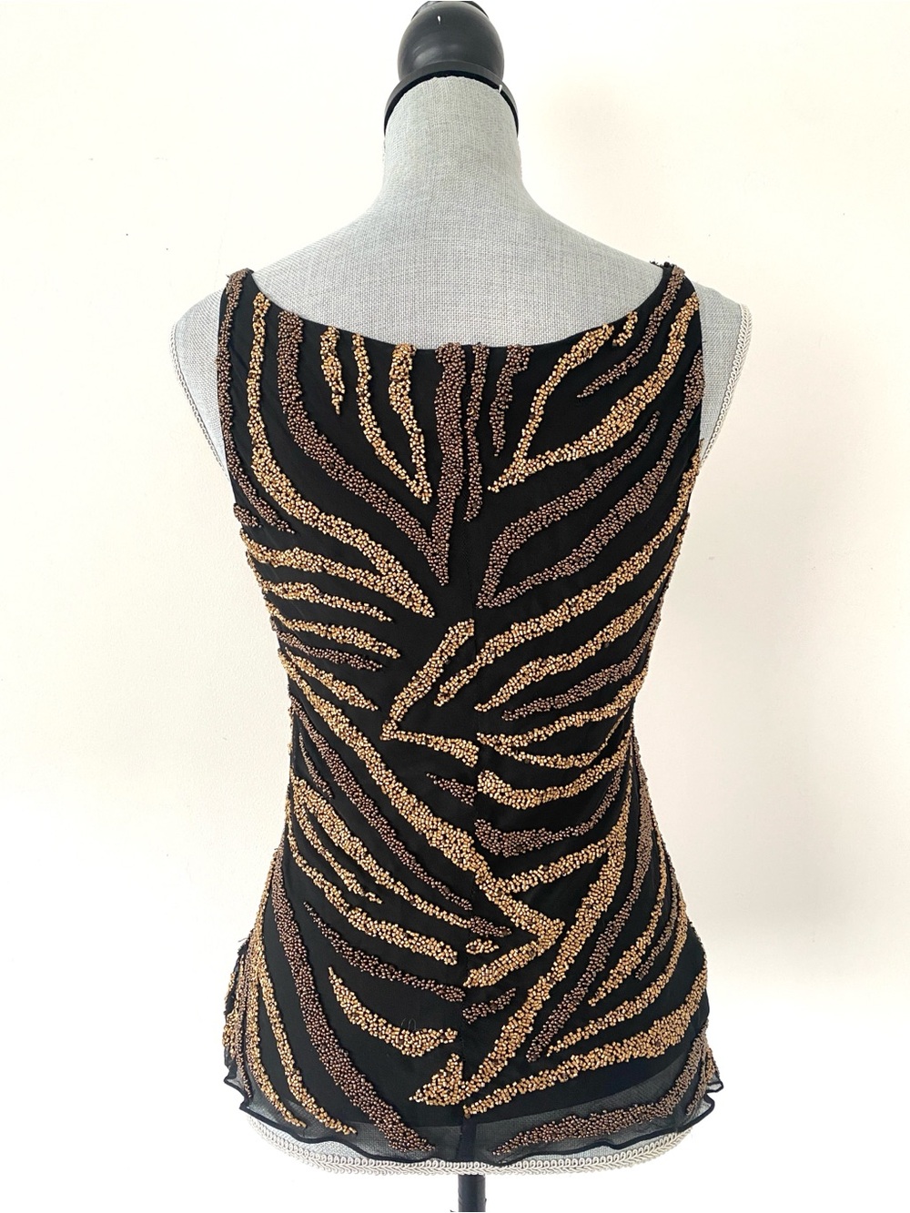 VTG Cache Black & Metallic Gold Fully Beaded Animal Print Sleeveless Blouse Sz S - Picture 6 of 12